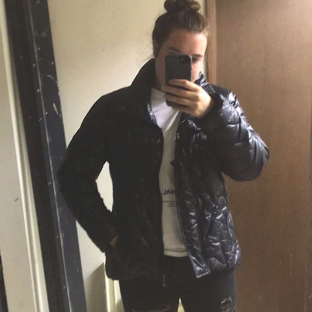 Trendy J. Crew Universal Standard Puffy Jacket - Picture 4 of 5